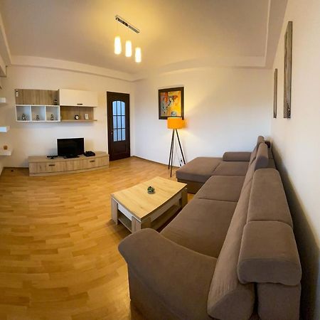 National Arena Mega Mall Elana Apartment Bucureşti Ngoại thất bức ảnh