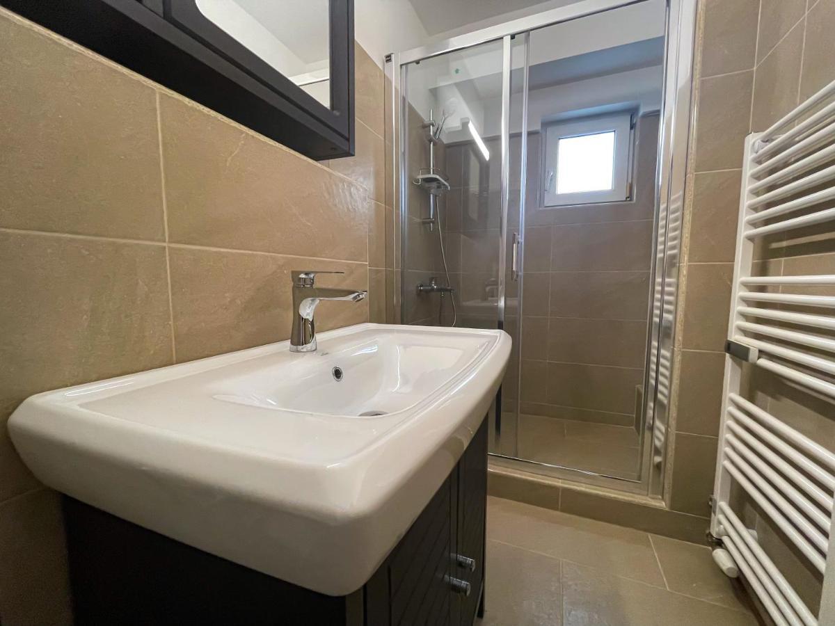 National Arena Mega Mall Elana Apartment Bucureşti Ngoại thất bức ảnh