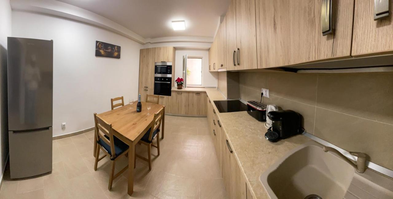 National Arena Mega Mall Elana Apartment Bucureşti Ngoại thất bức ảnh